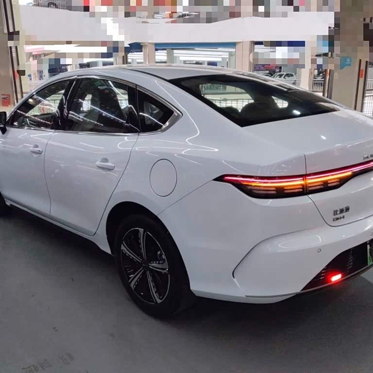 Destroyer 05 2024 Glory Edition DM-i 120KM Premium Destroyer 05 2024 Glory Edition DM-i 120KM Premium