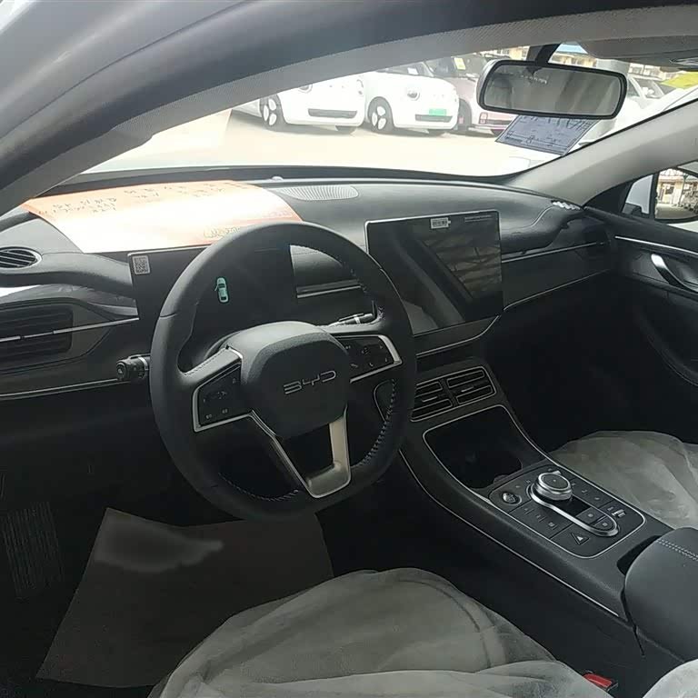 Destroyer 05 2024 Glory Edition DM-i 55KM Luxury Model Destroyer 05 2024 Glory Edition DM-i 55KM Luxury Model