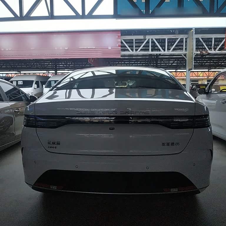 Destroyer 05 2024 Glory Edition DM-i 55KM Luxury Model Destroyer 05 2024 Glory Edition DM-i 55KM Luxury Model