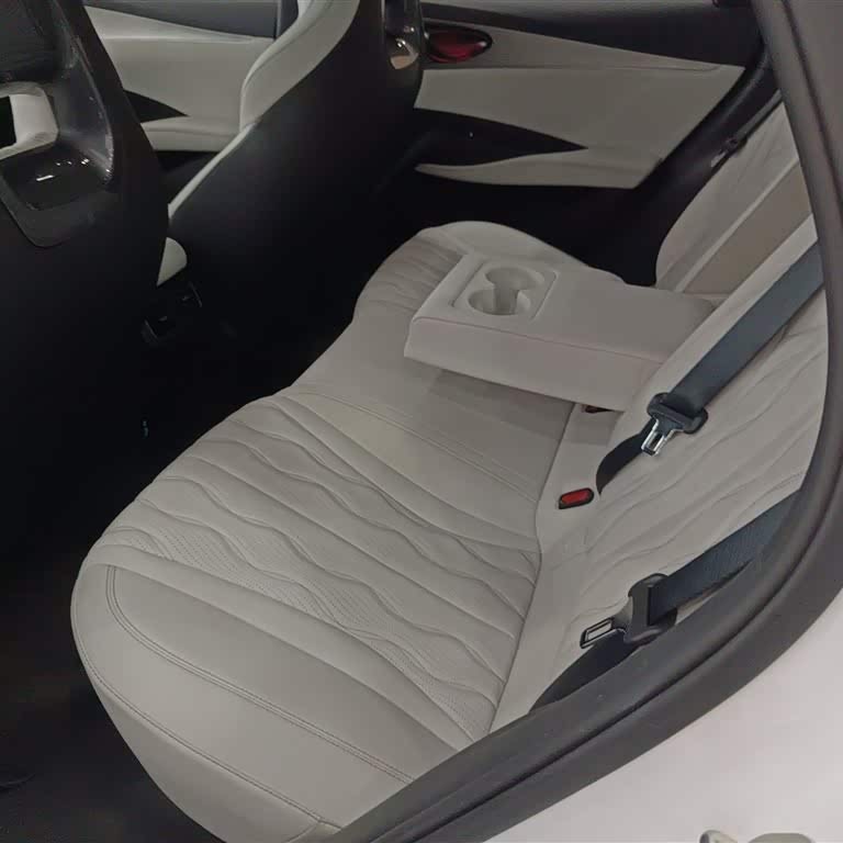 Haibao 06 New Energy 2024 DM-i 120KM Flagship Model Haibao 06 New Energy 2024 DM-i 120KM Flagship Model