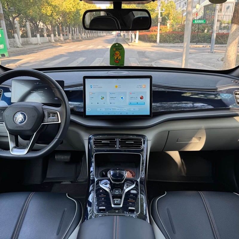 Qin PLUS 2023 Champion Edition DM-i 120KM Beyond Edition Qin PLUS 2023 Champion Edition DM-i 120KM Beyond Edition