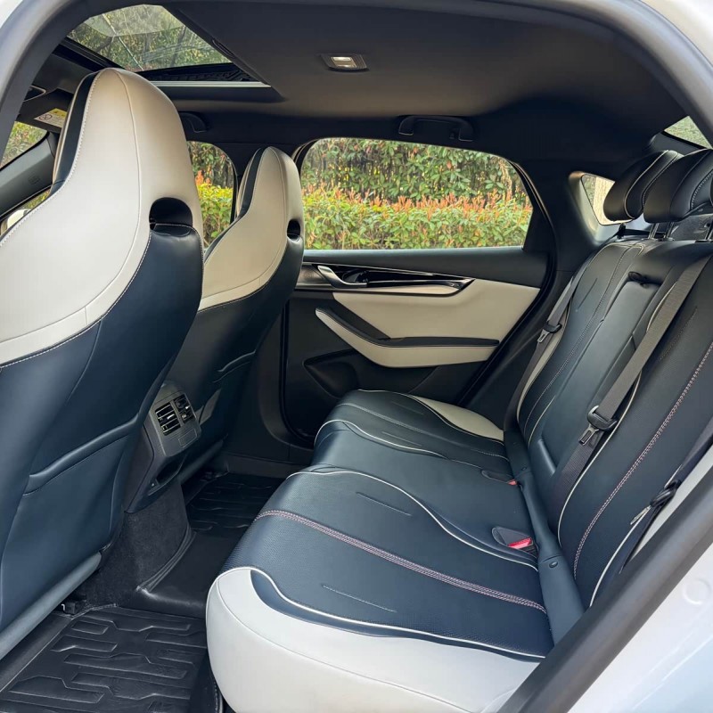 Qin PLUS 2023 Champion Edition DM-i 120KM Beyond Edition Qin PLUS 2023 Champion Edition DM-i 120KM Beyond Edition