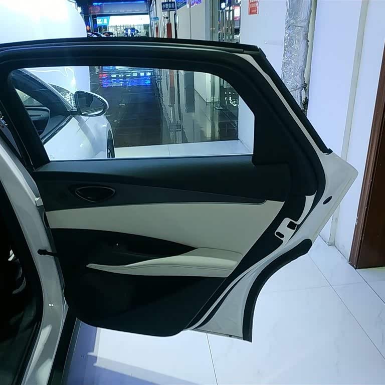 Haibao 06 New Energy 2024 DM-i 120KM Premium Edition Haibao 06 New Energy 2024 DM-i 120KM Premium Edition