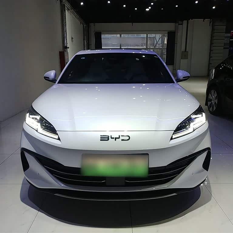 Haibao 06 New Energy 2024 DM-i 120KM Premium Edition Haibao 06 New Energy 2024 DM-i 120KM Premium Edition