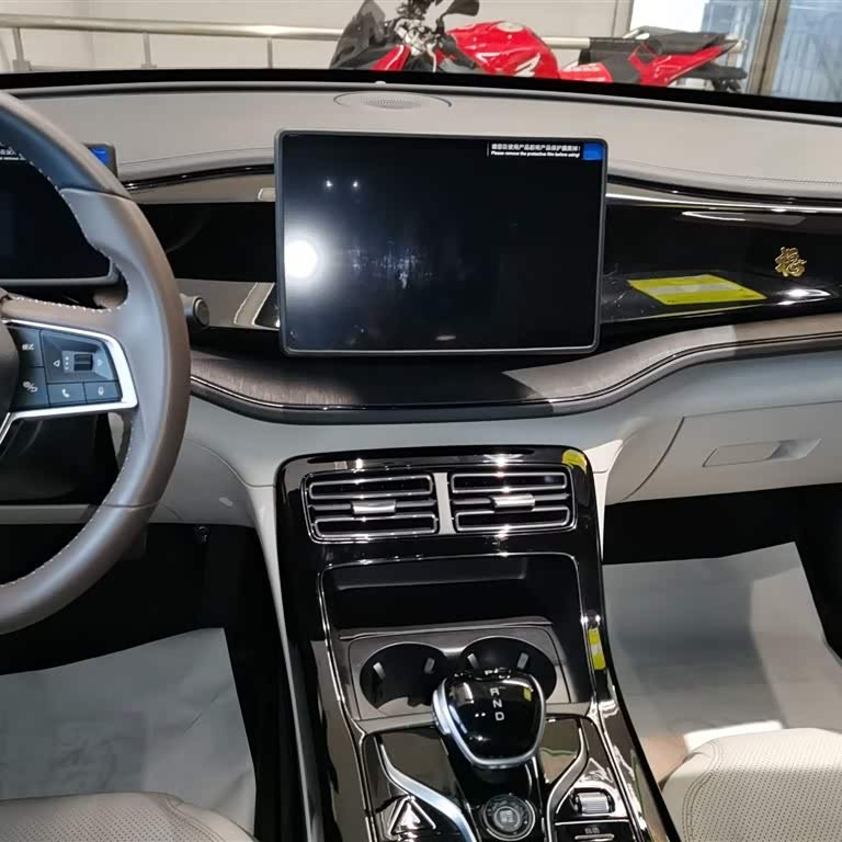 Qin PLUS 2024 Honor Edition DM-i 55KM Leading Edition Qin PLUS 2024 Honor Edition DM-i 55KM Leading Edition