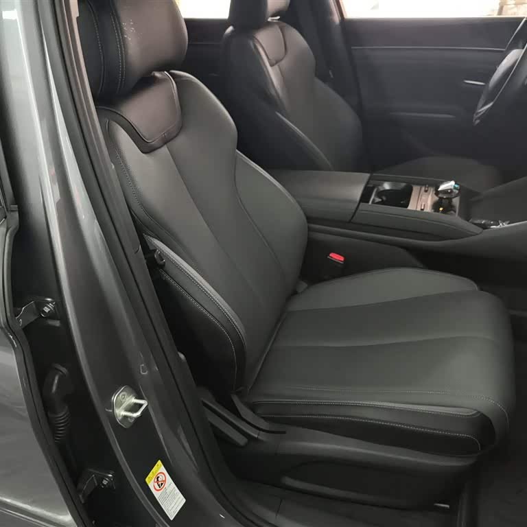 Qin L 2024 DM-i 120KM Leading Edition Qin L 2024 DM-i 120KM Leading Edition