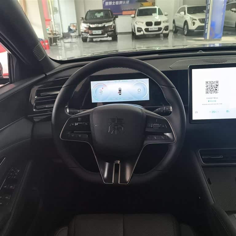 Qin L 2024 DM-i 120KM Leading Edition Qin L 2024 DM-i 120KM Leading Edition