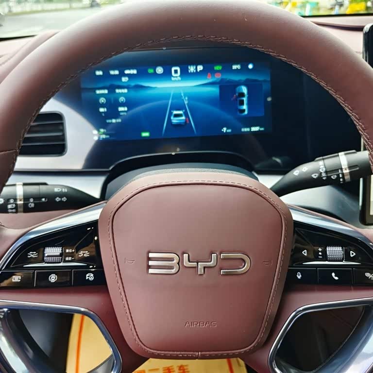Seal 07 DM-i 2025 DM-i 1.5L 125km Premium Edition Seal 07 DM-i 2025 DM-i 1.5L 125km Premium Edition