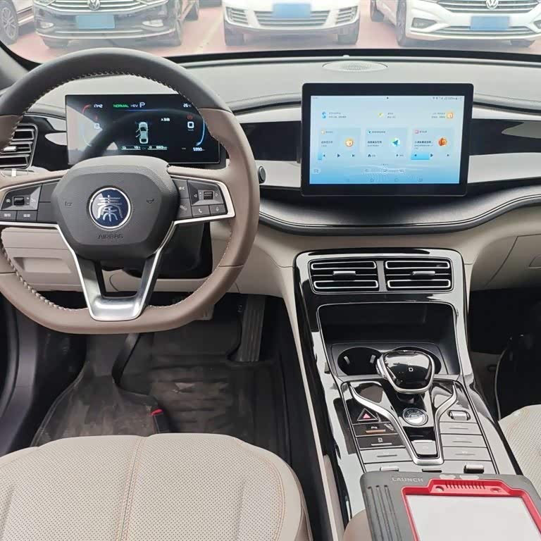 Qin PLUS 2024 Honor Edition DM-i 55KM Leading Edition Qin PLUS 2024 Honor Edition DM-i 55KM Leading Edition