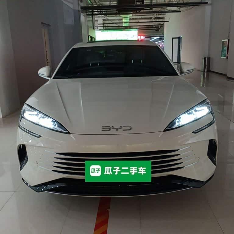 Seal 07 DM-i 2025 DM-i 1.5L 125km Premium Edition Seal 07 DM-i 2025 DM-i 1.5L 125km Premium Edition
