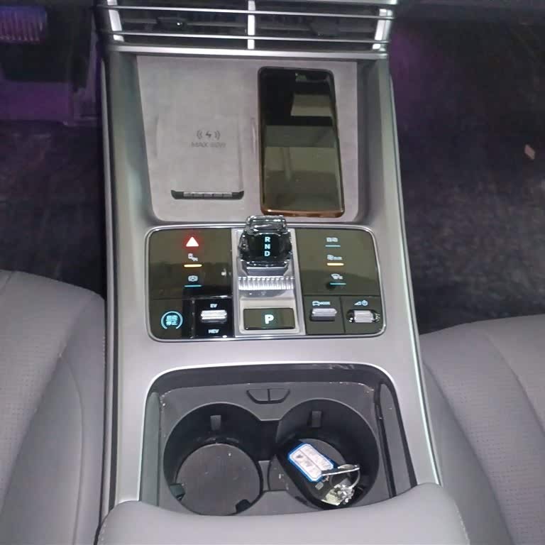 Seal 07 DM-i 2025 DM-i 1.5L 125km Premium Edition Seal 07 DM-i 2025 DM-i 1.5L 125km Premium Edition
