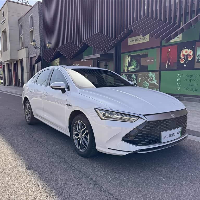 Qin PLUS 2024 Honor Edition DM-i 120KM Excellence Edition Qin PLUS 2024 Honor Edition DM-i 120KM Excellence Edition