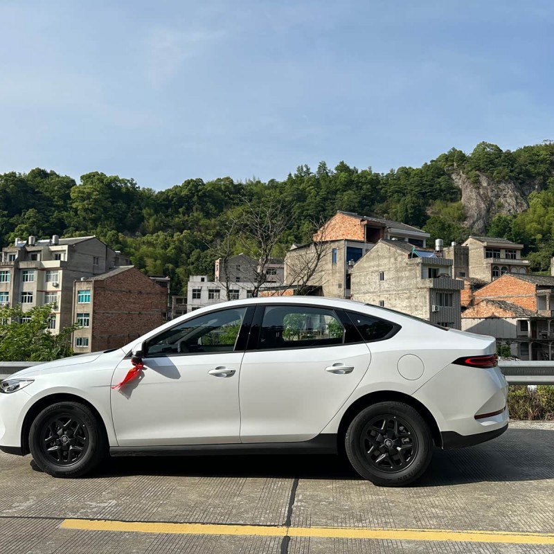 Qin PLUS 2025 DM-i Intelligent Driving Edition 55KM Beyond Edition Qin PLUS 2025 DM-i Intelligent Driving Edition 55KM Beyond Edition