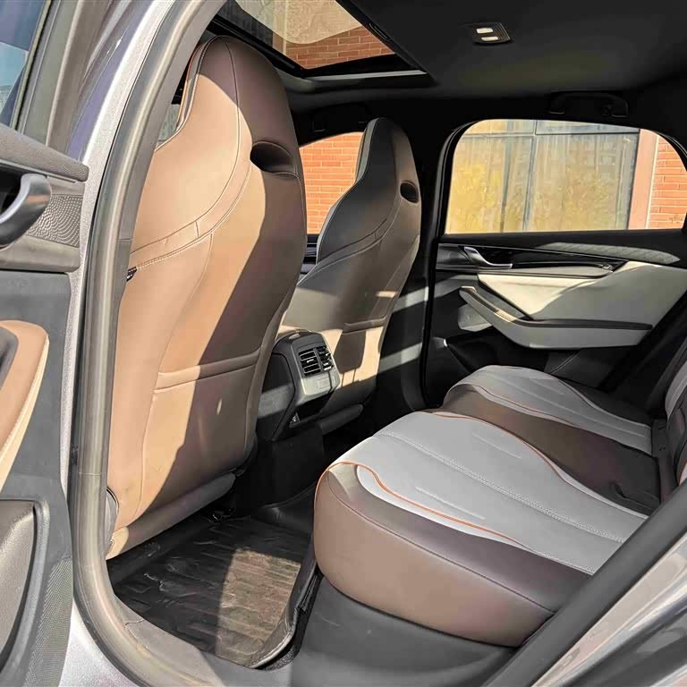 Qin PLUS 2023 Champion Edition DM-i 120KM Beyond Edition Qin PLUS 2023 Champion Edition DM-i 120KM Beyond Edition