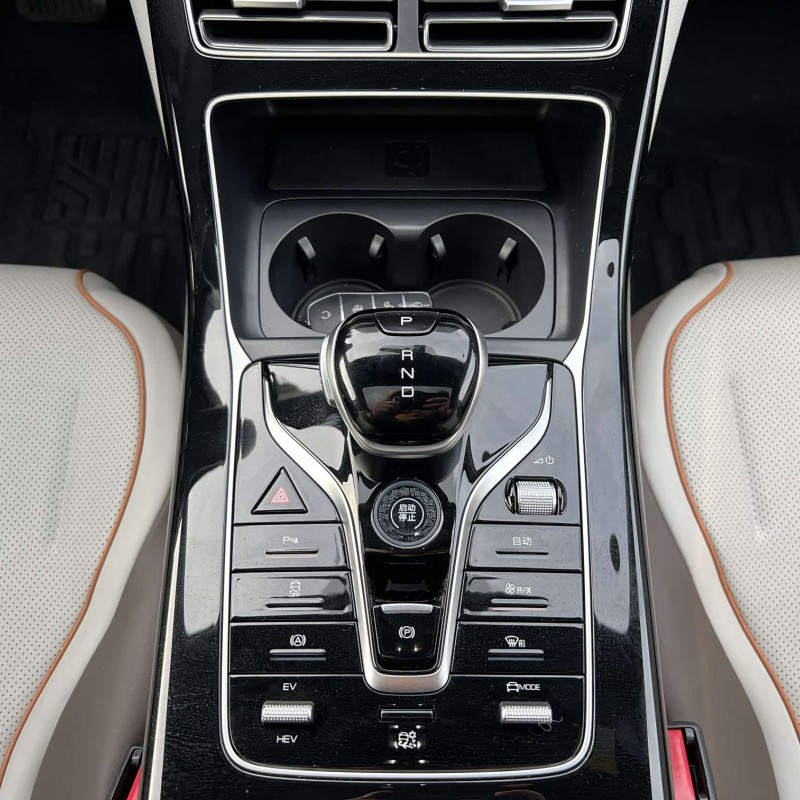 Qin PLUS 2024 Honor Edition DM-i 120KM Beyond Edition Qin PLUS 2024 Honor Edition DM-i 120KM Beyond Edition