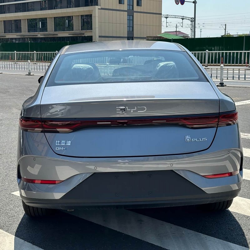 Qin PLUS 2025 DM-i Intelligent Driving Edition 55KM Leading Edition Qin PLUS 2025 DM-i Intelligent Driving Edition 55KM Leading Edition