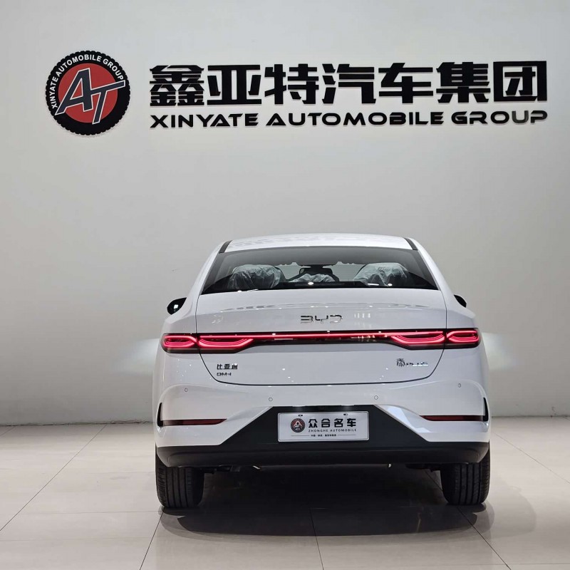 Qin PLUS 2025 DM-i Intelligent Driving Edition 55KM Leading Edition Qin PLUS 2025 DM-i Intelligent Driving Edition 55KM Leading Edition