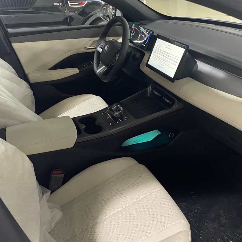 Qin PLUS 2025 DM-i Intelligent Driving Edition 55KM Leading Edition Qin PLUS 2025 DM-i Intelligent Driving Edition 55KM Leading Edition