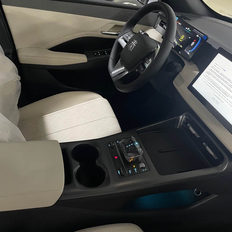 Qin PLUS 2025 DM-i Intelligent Driving Edition 55KM Leading Edition Qin PLUS 2025 DM-i Intelligent Driving Edition 55KM Leading Edition