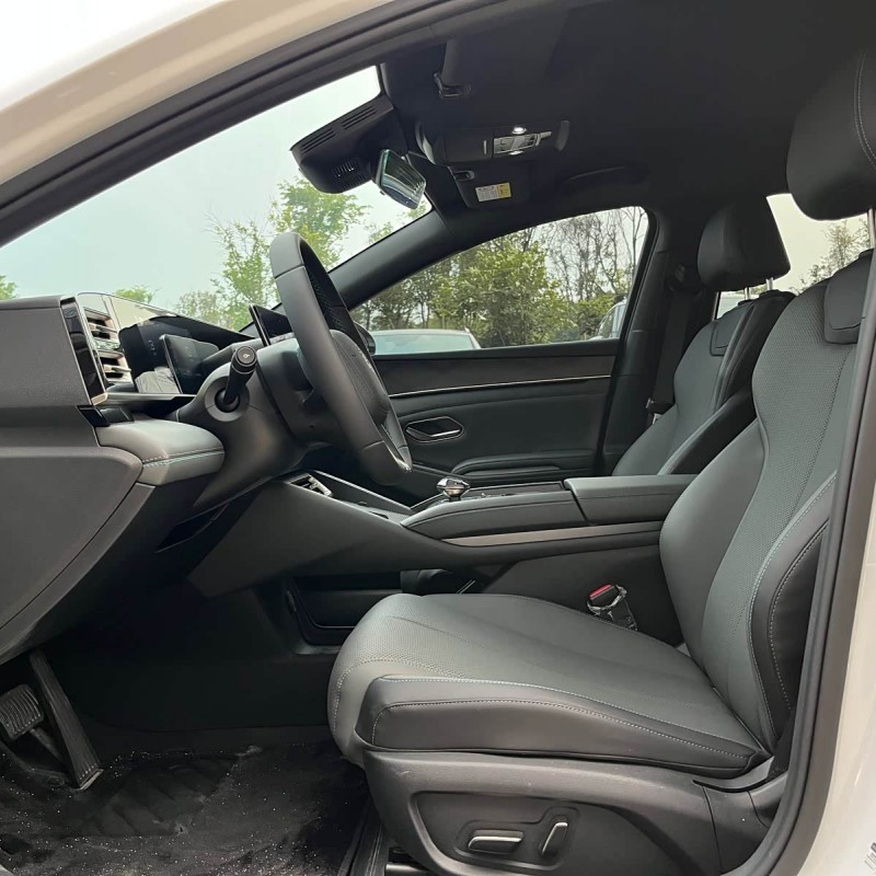 Qin L 2024 DM-i 80KM Beyond Edition Qin L 2024 DM-i 80KM Beyond Edition