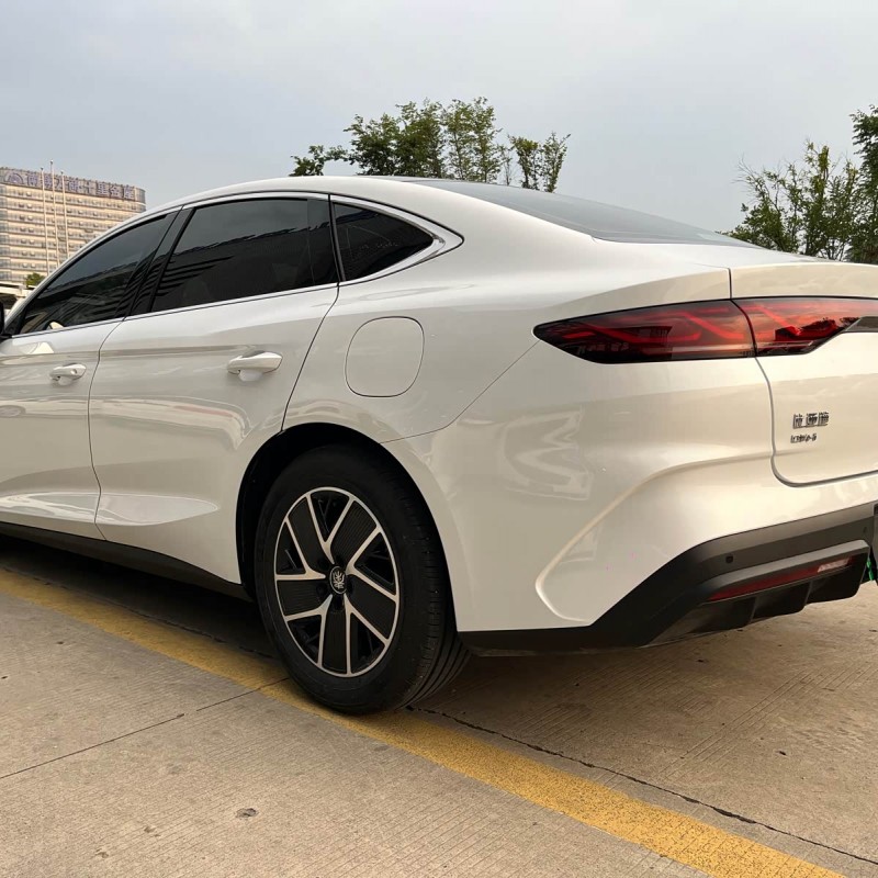 Qin L 2024 DM-i 80KM Beyond Edition Qin L 2024 DM-i 80KM Beyond Edition