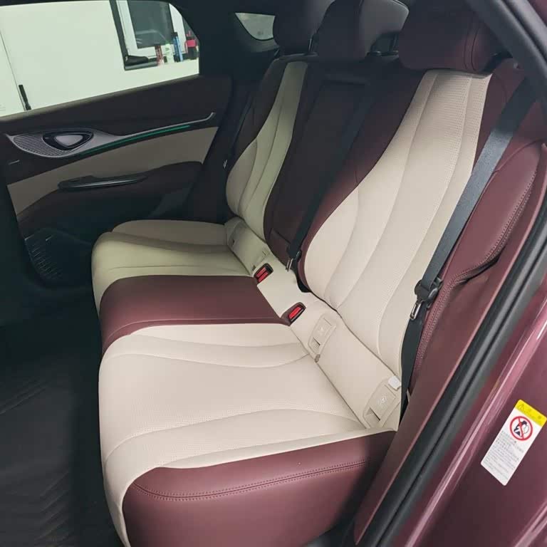 2023 Haima DM-i 1.5T 121km Premium Edition 2023 Haima DM-i 1.5T 121km Premium Edition