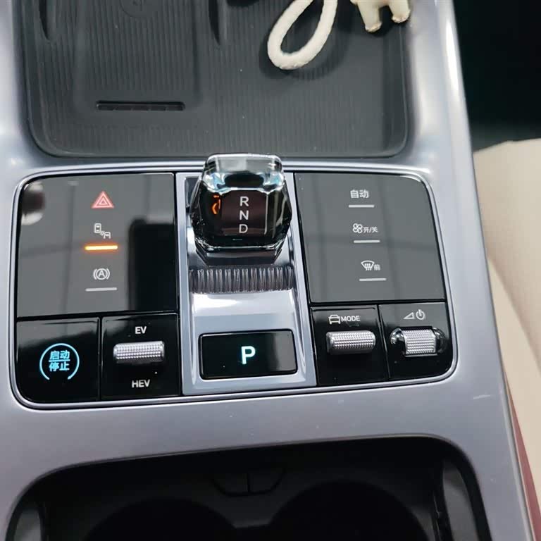 2023 Haima DM-i 1.5T 121km Premium Edition 2023 Haima DM-i 1.5T 121km Premium Edition