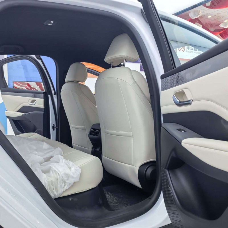Qin PLUS 2025 DM-i Intelligent Driving Edition 55KM Leading Edition Qin PLUS 2025 DM-i Intelligent Driving Edition 55KM Leading Edition