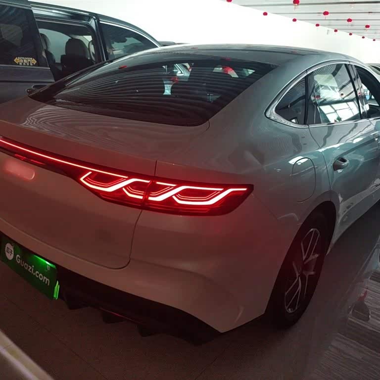 Qin L 2024 DM-i 80KM Beyond Edition Qin L 2024 DM-i 80KM Beyond Edition