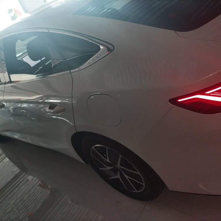 Qin L 2024 DM-i 80KM Beyond Edition Qin L 2024 DM-i 80KM Beyond Edition