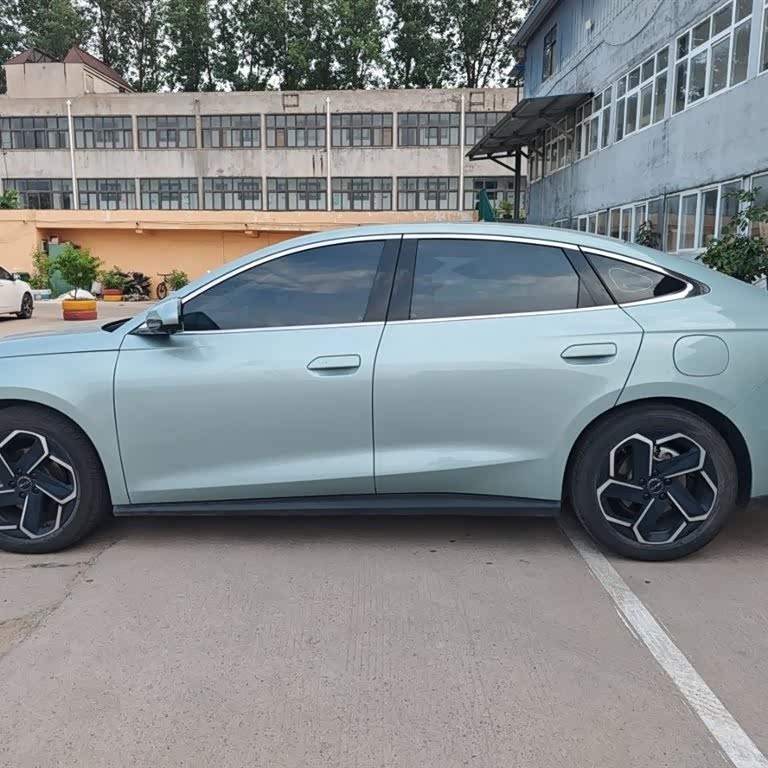 Haibao 06 New Energy 2024 DM-i 120KM Flagship Model Haibao 06 New Energy 2024 DM-i 120KM Flagship Model