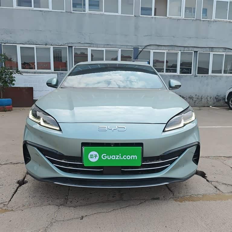 Haibao 06 New Energy 2024 DM-i 120KM Flagship Model Haibao 06 New Energy 2024 DM-i 120KM Flagship Model