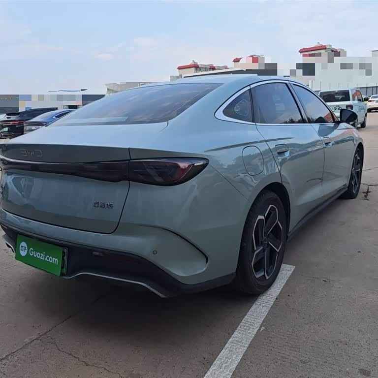 Haibao 06 New Energy 2024 DM-i 120KM Flagship Model Haibao 06 New Energy 2024 DM-i 120KM Flagship Model