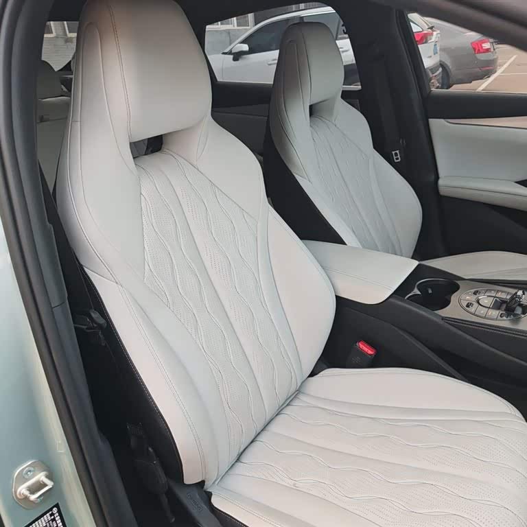 Haibao 06 New Energy 2024 DM-i 120KM Flagship Model Haibao 06 New Energy 2024 DM-i 120KM Flagship Model