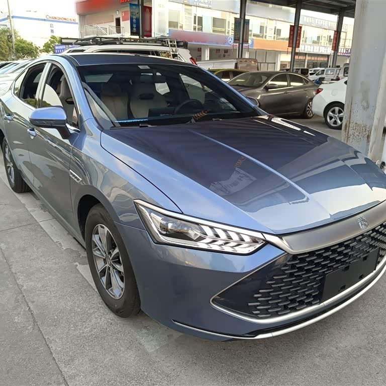 Qin PLUS 2024 Honor Edition DM-i 55KM Leading Edition Qin PLUS 2024 Honor Edition DM-i 55KM Leading Edition