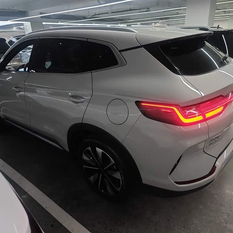 Song PLUS New Energy 2025 DM-i 112KM Premium Edition Song PLUS New Energy 2025 DM-i 112KM Premium Edition