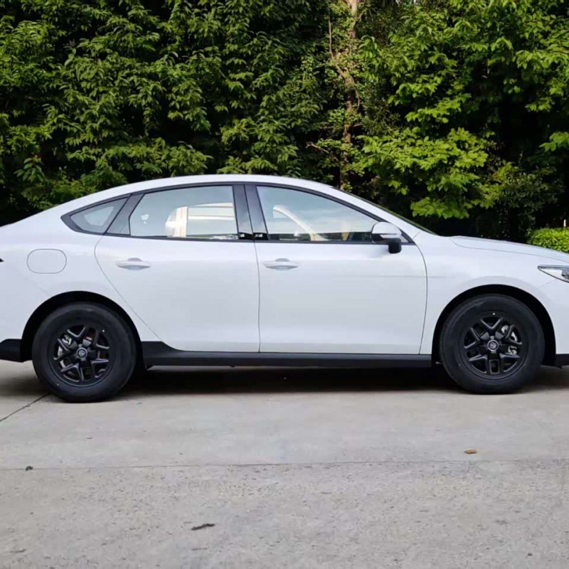 Qin PLUS 2025 DM-i Intelligent Driving Edition 55KM Leading Edition Qin PLUS 2025 DM-i Intelligent Driving Edition 55KM Leading Edition