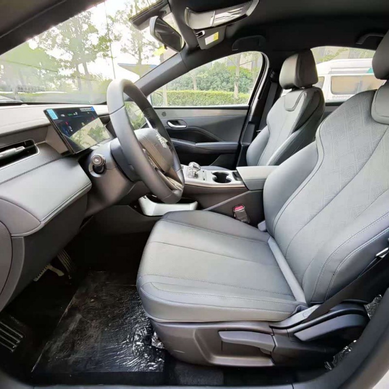 Qin PLUS 2025 DM-i Intelligent Driving Edition 55KM Leading Edition Qin PLUS 2025 DM-i Intelligent Driving Edition 55KM Leading Edition