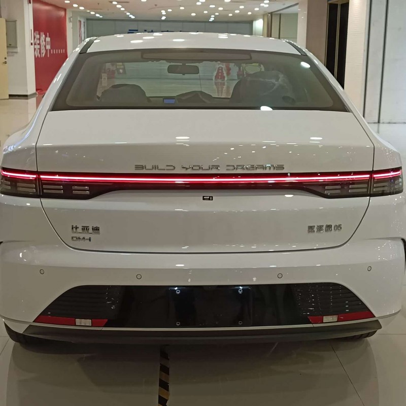 Destroyer 05 2024 Glory Edition DM-i 55KM Luxury Model Destroyer 05 2024 Glory Edition DM-i 55KM Luxury Model