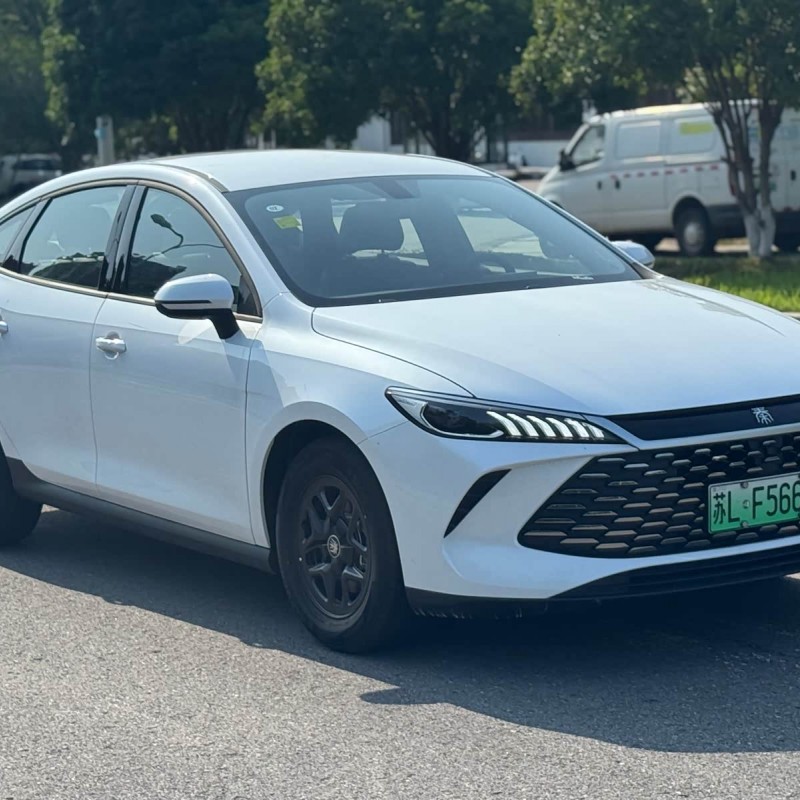Qin PLUS 2025 DM-i Intelligent Driving Edition 55KM Leading Edition Qin PLUS 2025 DM-i Intelligent Driving Edition 55KM Leading Edition