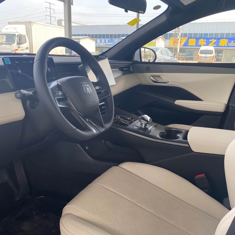 Qin PLUS 2025 DM-i Intelligent Driving Edition 55KM Leading Edition Qin PLUS 2025 DM-i Intelligent Driving Edition 55KM Leading Edition