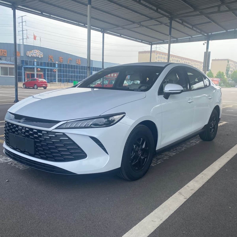 Qin PLUS 2025 DM-i Intelligent Driving Edition 55KM Leading Edition Qin PLUS 2025 DM-i Intelligent Driving Edition 55KM Leading Edition