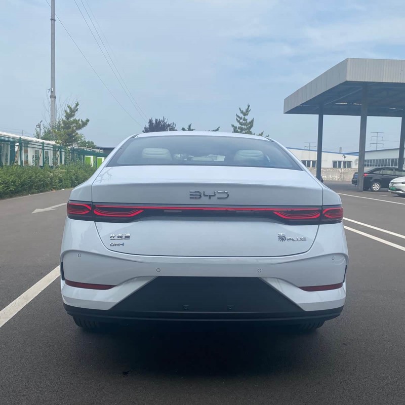 Qin PLUS 2025 DM-i Intelligent Driving Edition 55KM Leading Edition Qin PLUS 2025 DM-i Intelligent Driving Edition 55KM Leading Edition