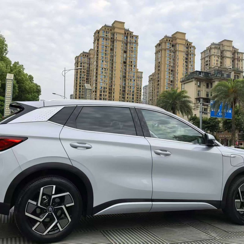Yuan PLUS 2024 Glory Edition 510KM Beyond Yuan PLUS 2024 Glory Edition 510KM Beyond