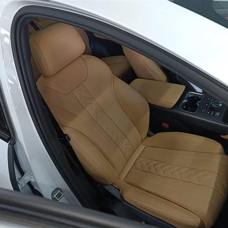 Song L DM-i 2024 model 112km surpassing model Song L DM-i 2024 model 112km surpassing model