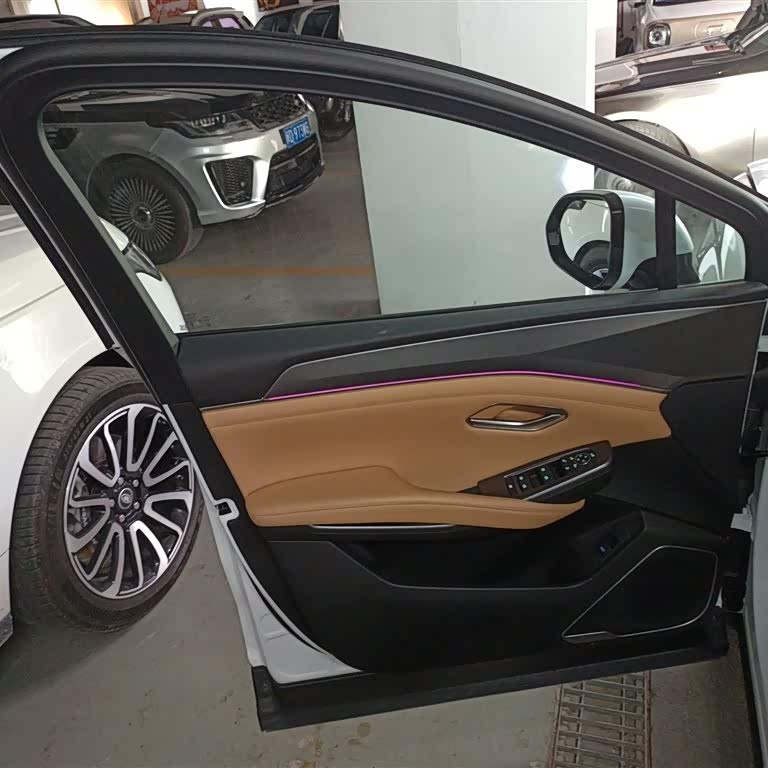 Song L DM-i 2024 model 112km surpassing model Song L DM-i 2024 model 112km surpassing model