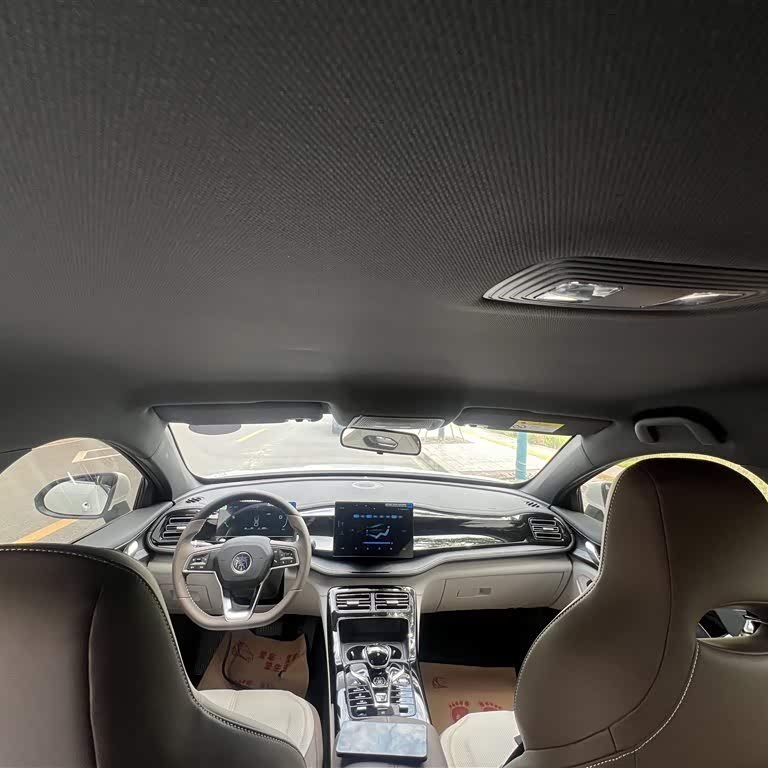 Qin PLUS 2024 Honor Edition DM-i 55KM Leading Edition Qin PLUS 2024 Honor Edition DM-i 55KM Leading Edition