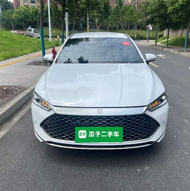 Qin PLUS 2024 Honor Edition DM-i 55KM Leading Edition Qin PLUS 2024 Honor Edition DM-i 55KM Leading Edition