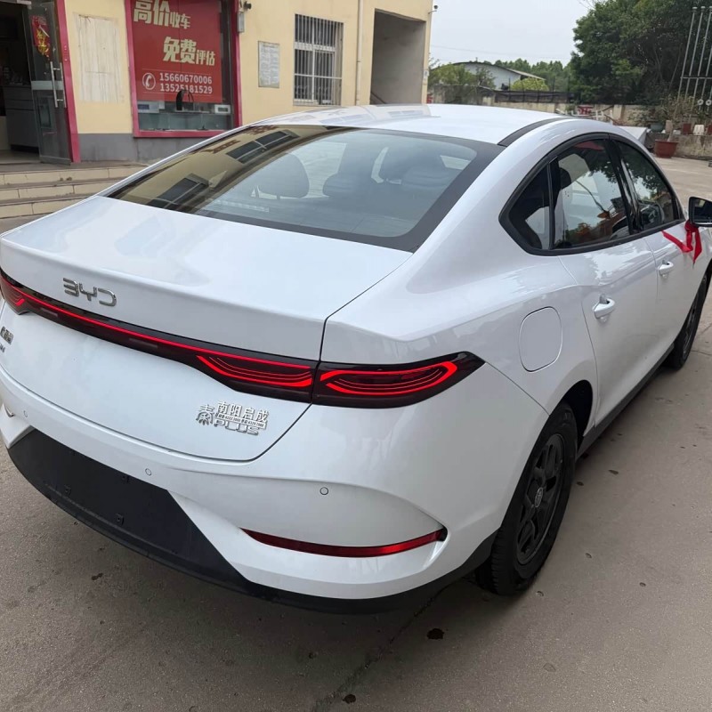 Qin PLUS 2025 DM-i Intelligent Driving Edition 55KM Leading Edition Qin PLUS 2025 DM-i Intelligent Driving Edition 55KM Leading Edition