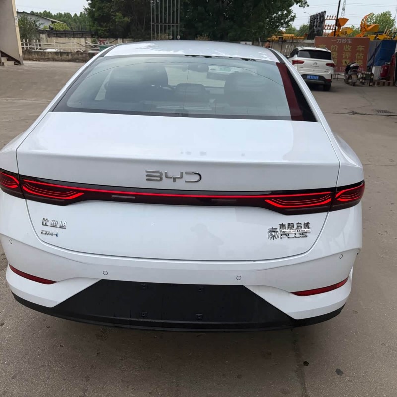 Qin PLUS 2025 DM-i Intelligent Driving Edition 55KM Leading Edition Qin PLUS 2025 DM-i Intelligent Driving Edition 55KM Leading Edition